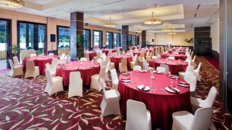 Mercure Pontianak City Center Kültér fotó