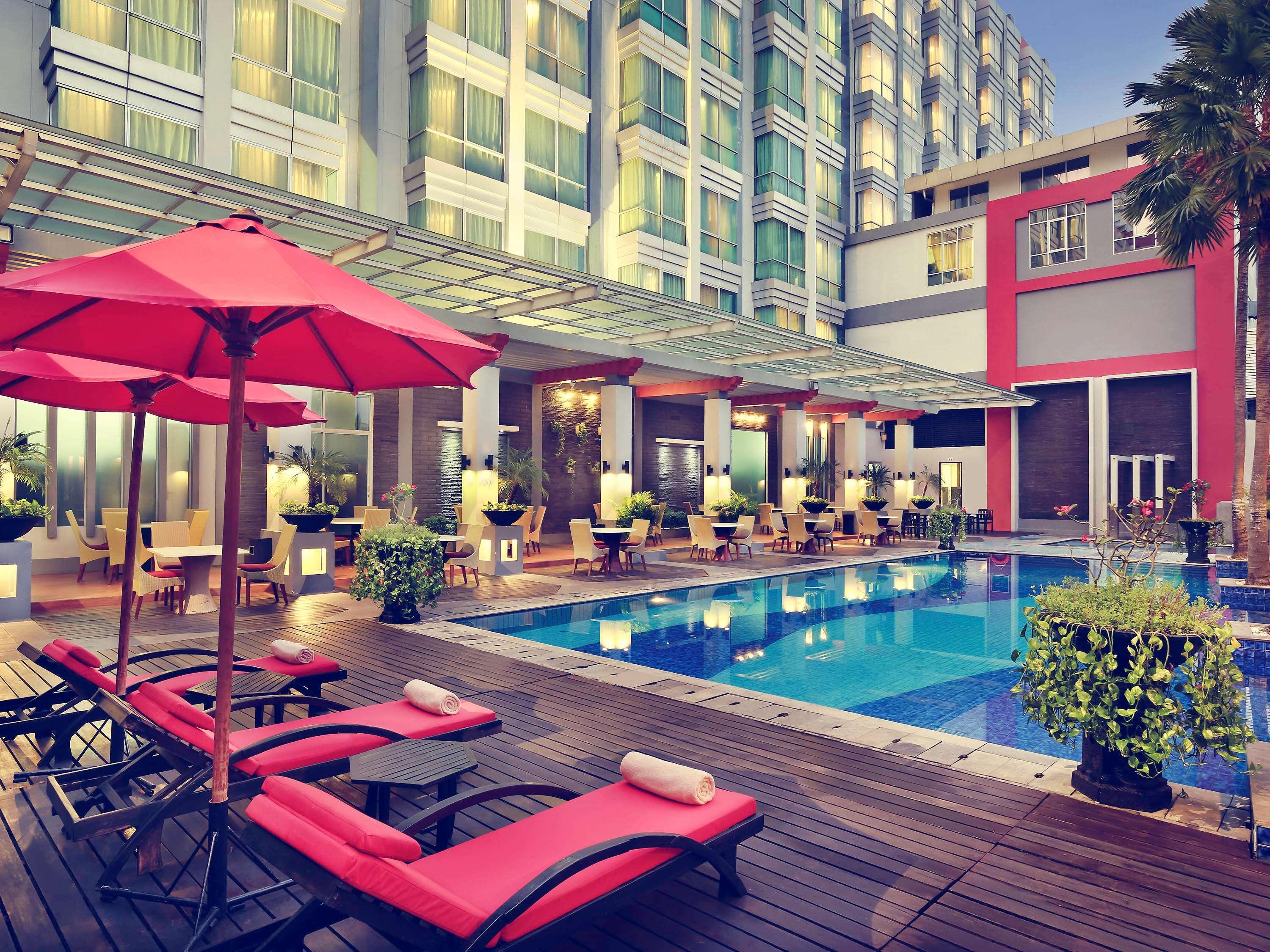 Mercure Pontianak City Center Kültér fotó