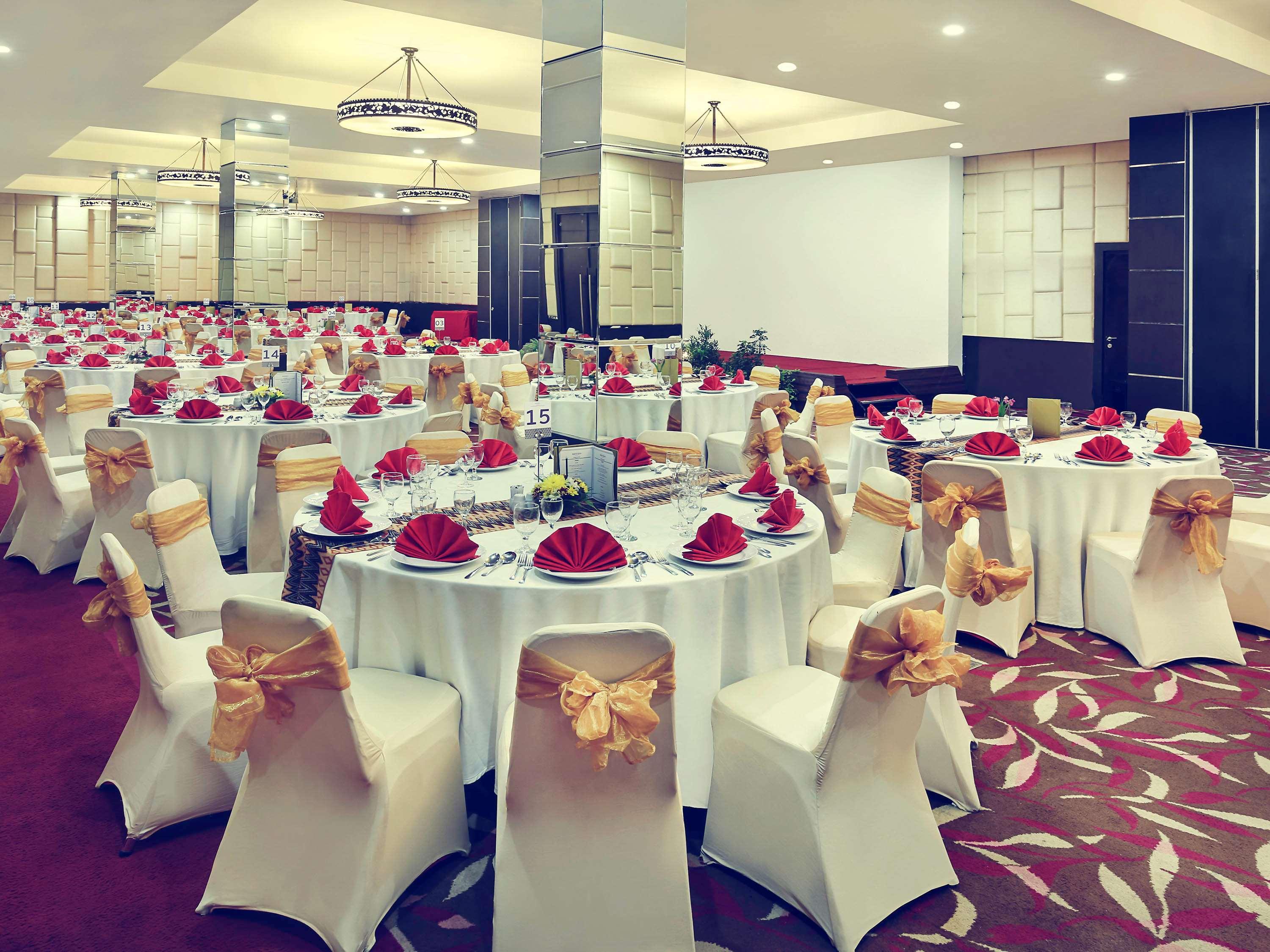 Mercure Pontianak City Center Kültér fotó