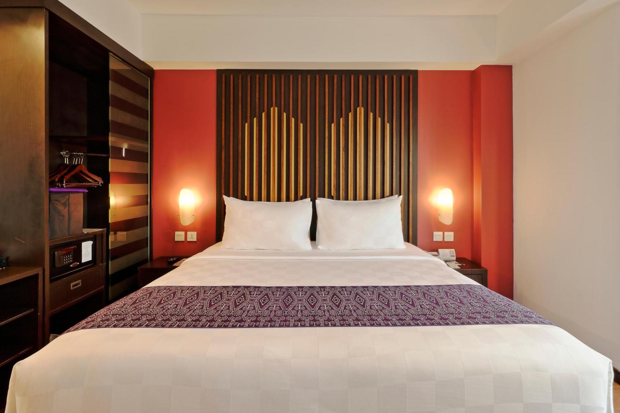 Mercure Pontianak City Center Kültér fotó