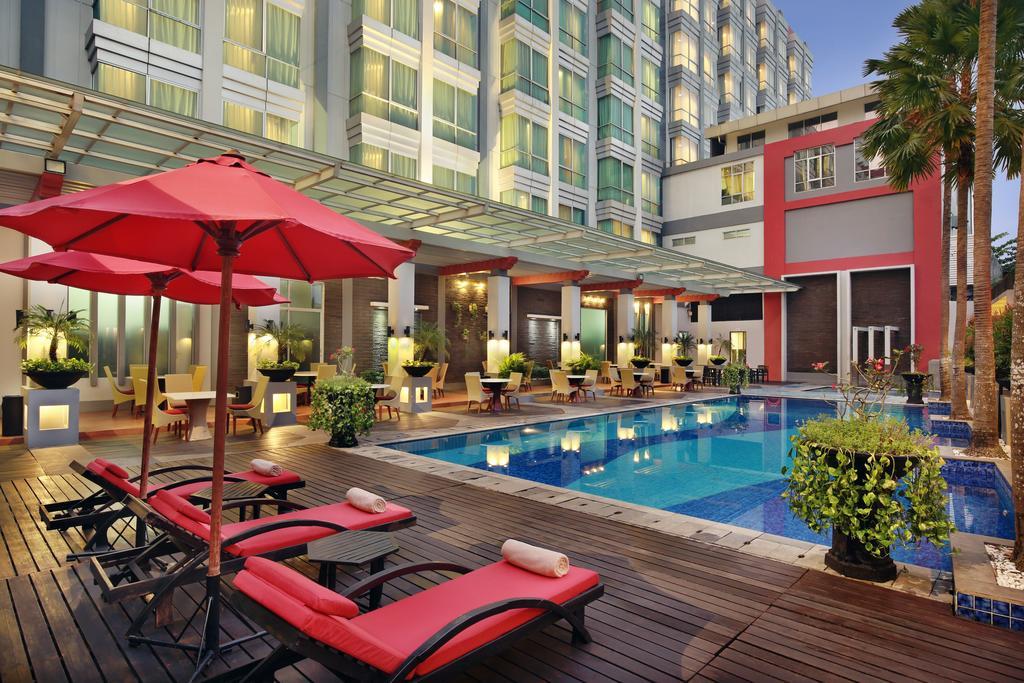Mercure Pontianak City Center Kültér fotó
