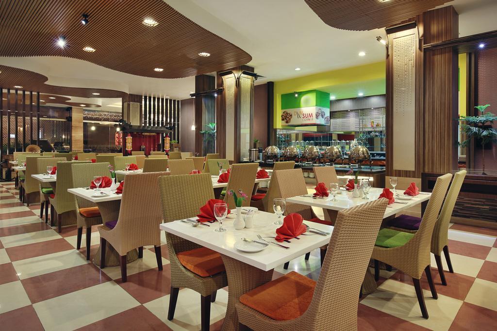 Mercure Pontianak City Center Kültér fotó