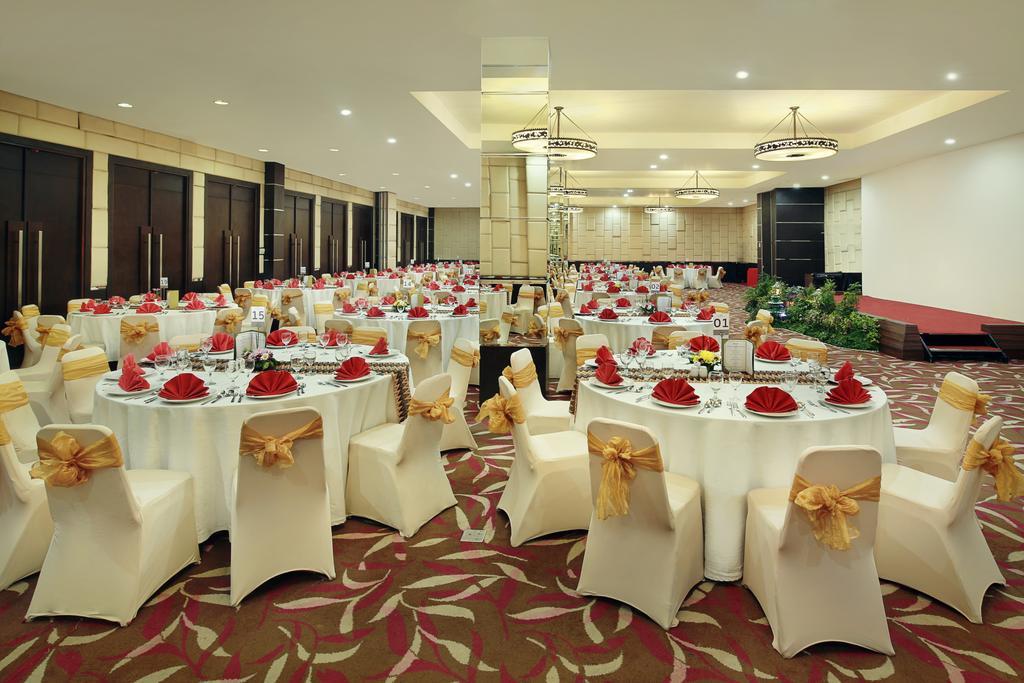 Mercure Pontianak City Center Kültér fotó