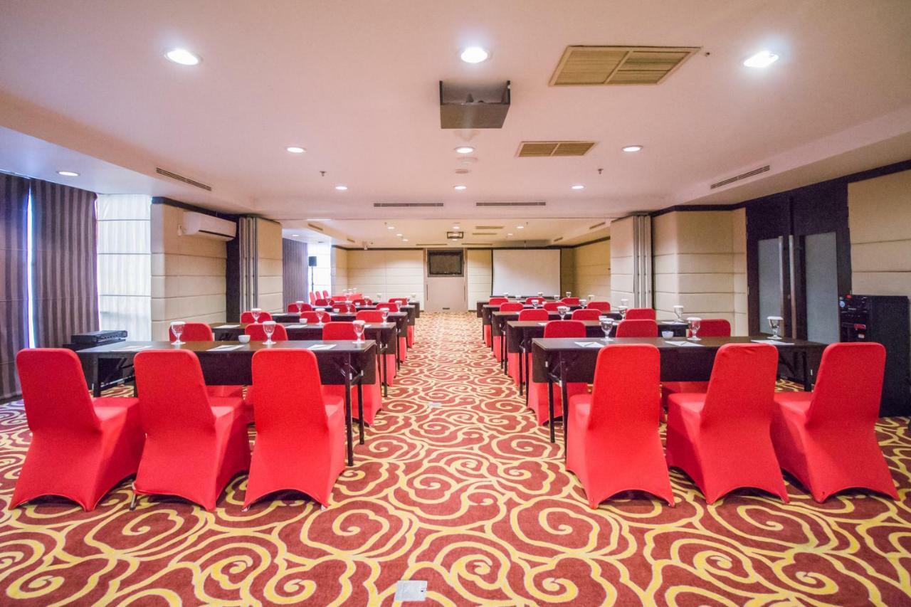 Mercure Pontianak City Center Kültér fotó