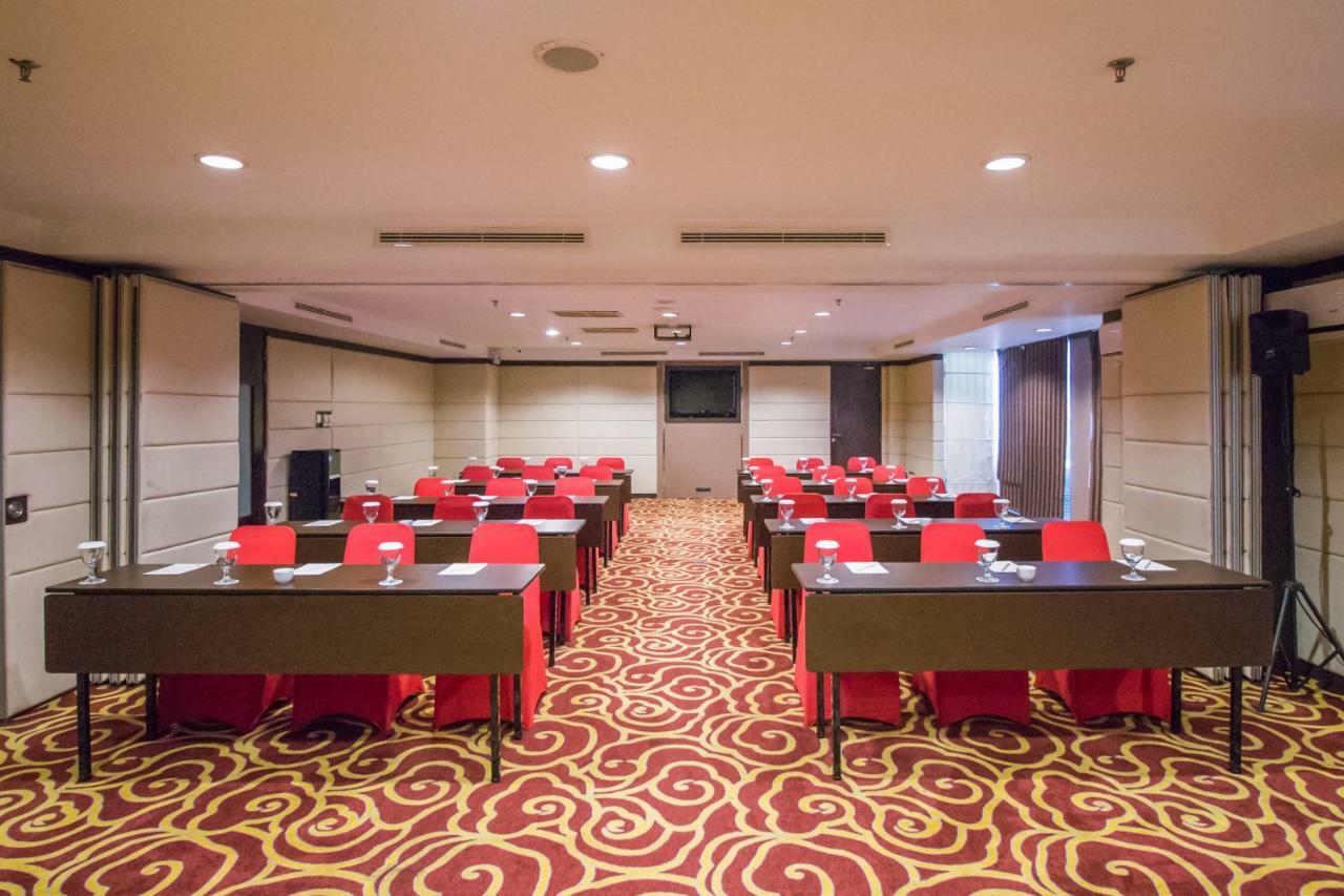 Mercure Pontianak City Center Kültér fotó